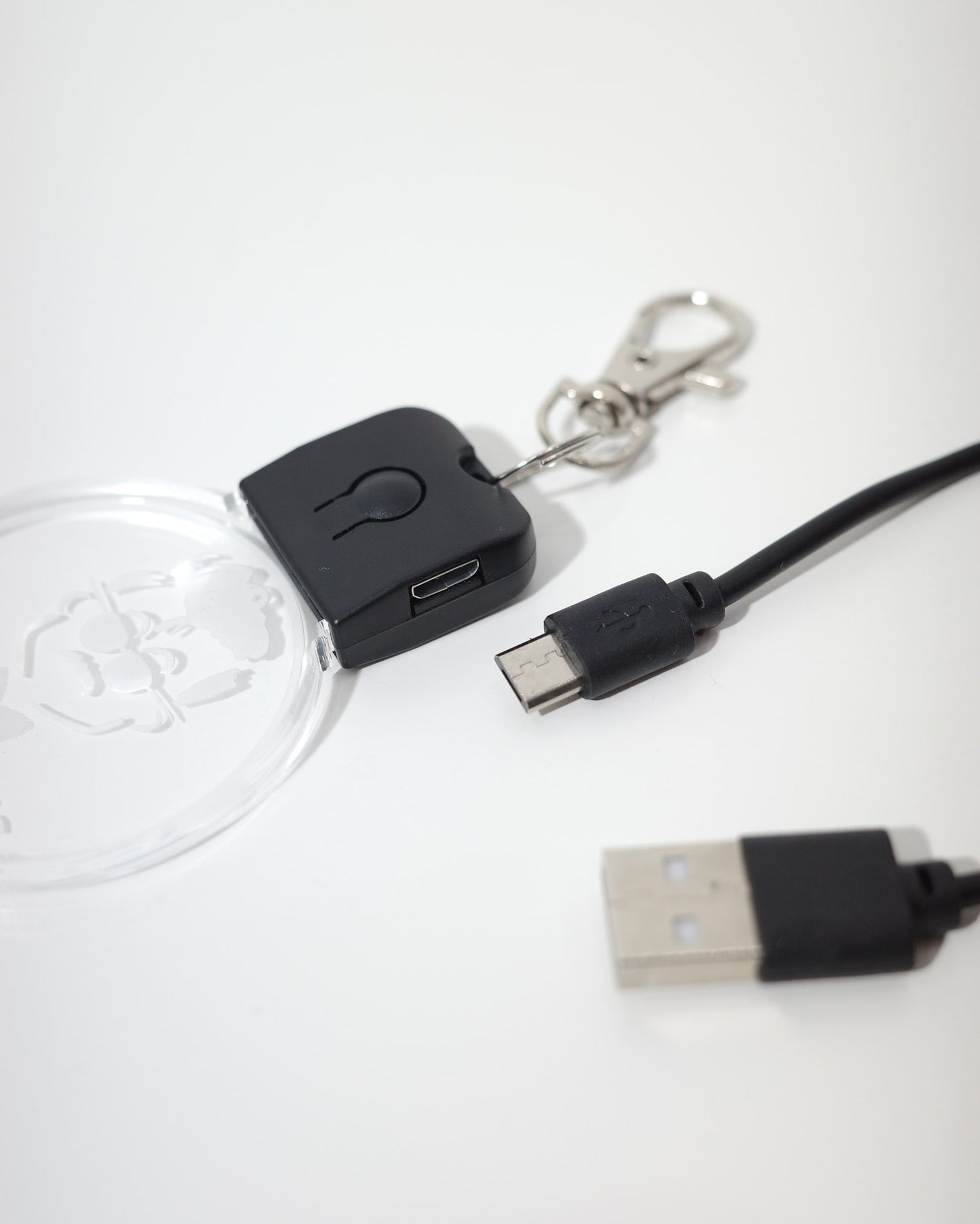 MARCY'S 光るアクリルキーホルダー